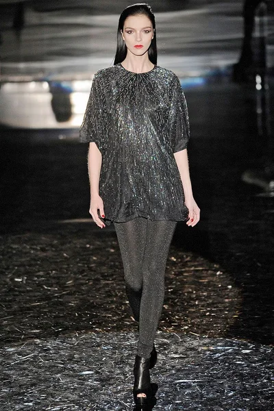 Look 46